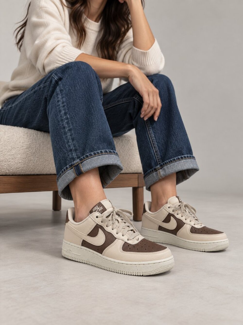 Nike Women's Air Force Low 1 '07 Sz: 6
